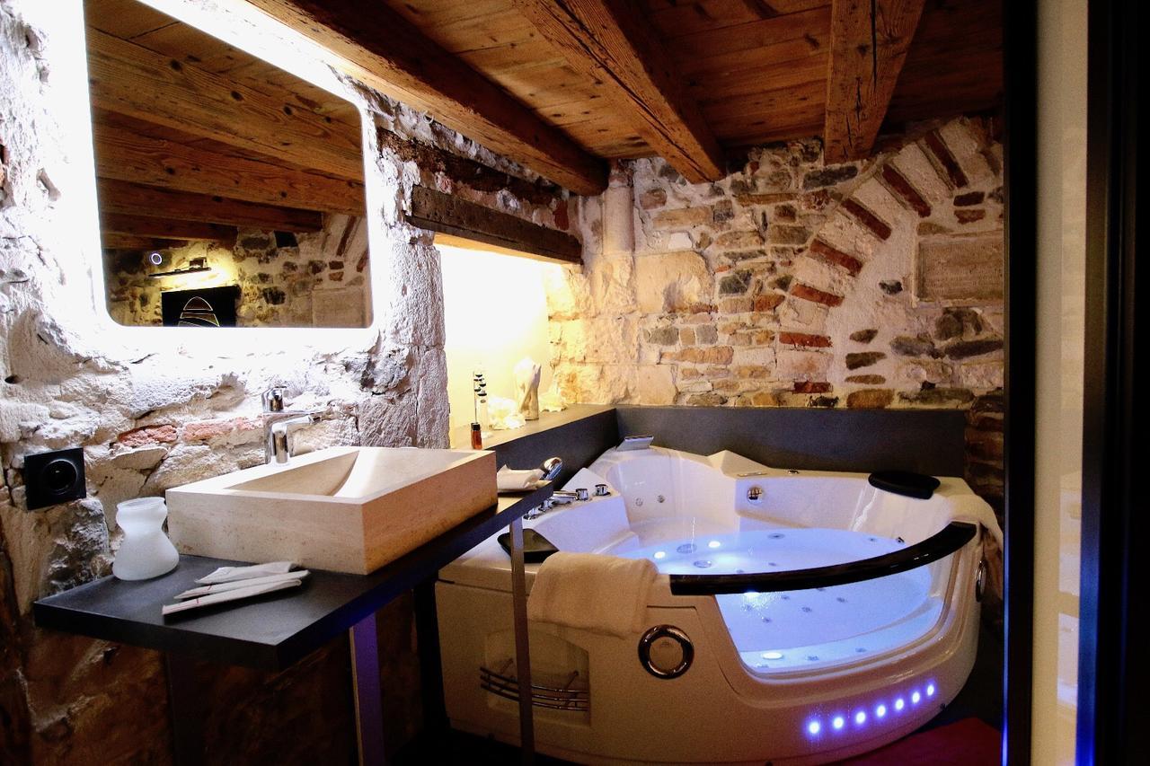 Le Clos De Sainte Croix Lyon Buitenkant foto